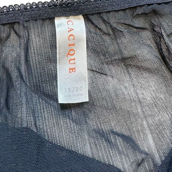 CACIQUE Women’s Black Floral Embroidered Sheer Bow Chemise Sleepwear Size 18 / 2 - Picture 3 of 4